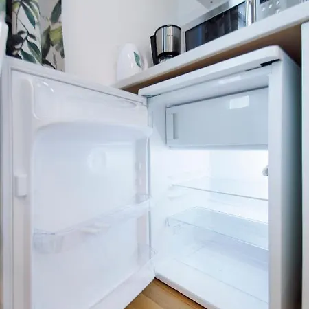 Modern Spanelska * Prague